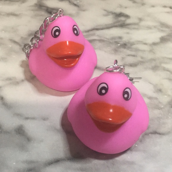 Meet your Posher, Tania - Picture 1 of 1